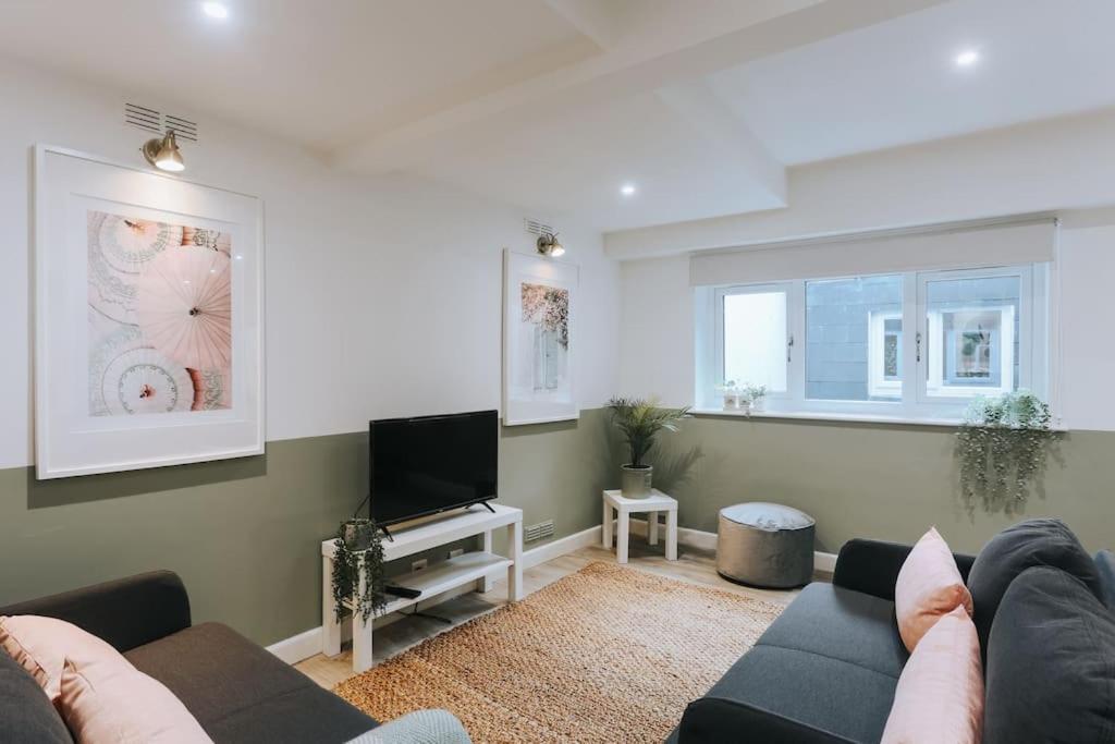 The Garden Hideaway, 2 Bed Heart Of The Town - Starlink Wi-fi Tavistock (Devon)